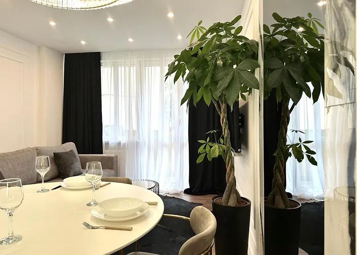 Wita Stwosza 14 - Check-in 20h - Parking Appartement Wrocław