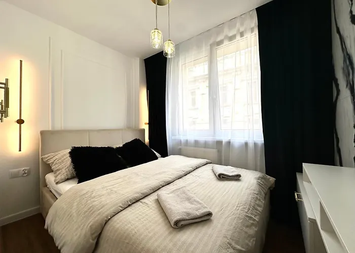 Wita Stwosza 14 - Check-in 20h - Parking * Wrocław