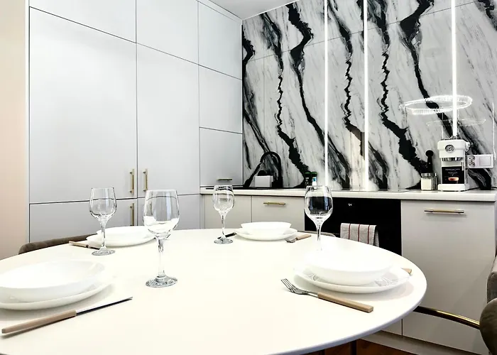 Wita Stwosza 14 - Check-in 20h - Parking Appartement *