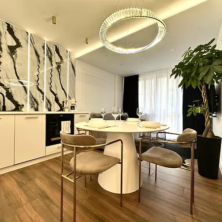 Wita Stwosza 14 - Check-in 20h - Parking Wroclaw